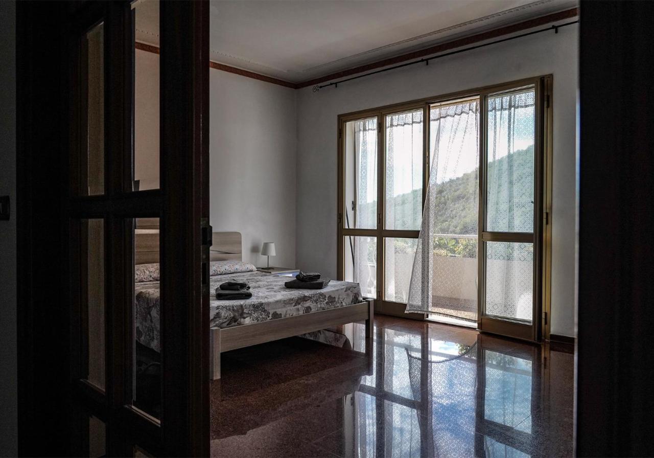 Agriturismo La Rocca San Bartolomeo Al Mare Ngoại thất bức ảnh